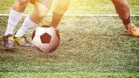 知名艺人质问共享单车停放秩序，疑占道引交通疑虑